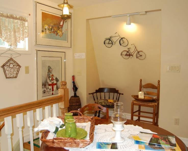 A Walk In The Woods Bed And Breakfast Southold Esterno foto