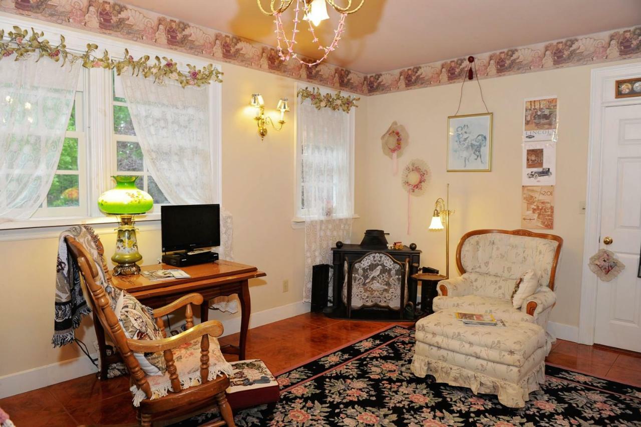A Walk In The Woods Bed And Breakfast Southold Camera foto