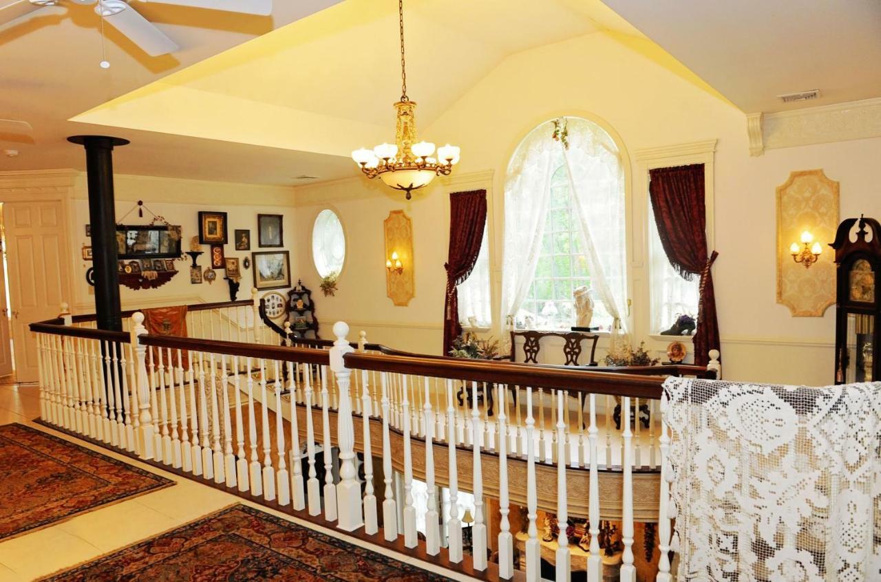 A Walk In The Woods Bed And Breakfast Southold Esterno foto