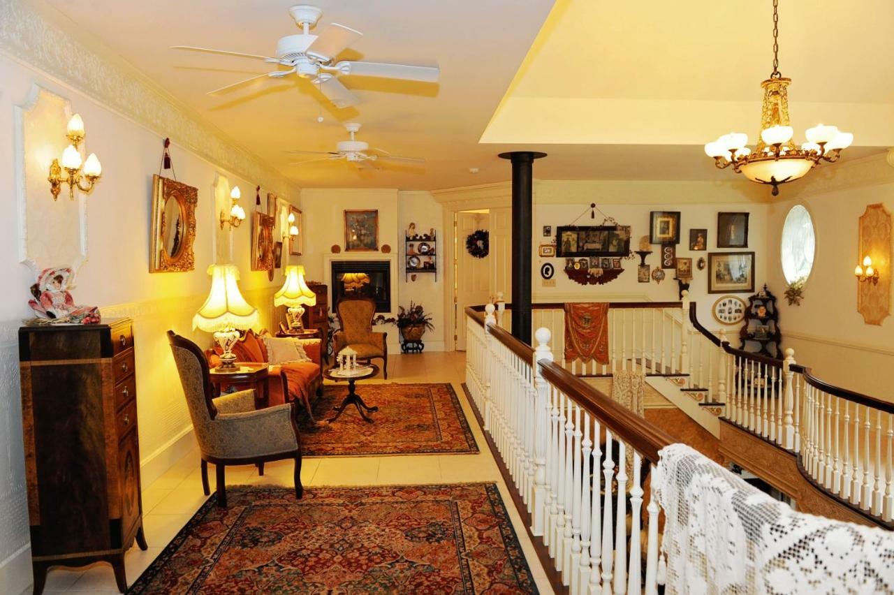 A Walk In The Woods Bed And Breakfast Southold Esterno foto